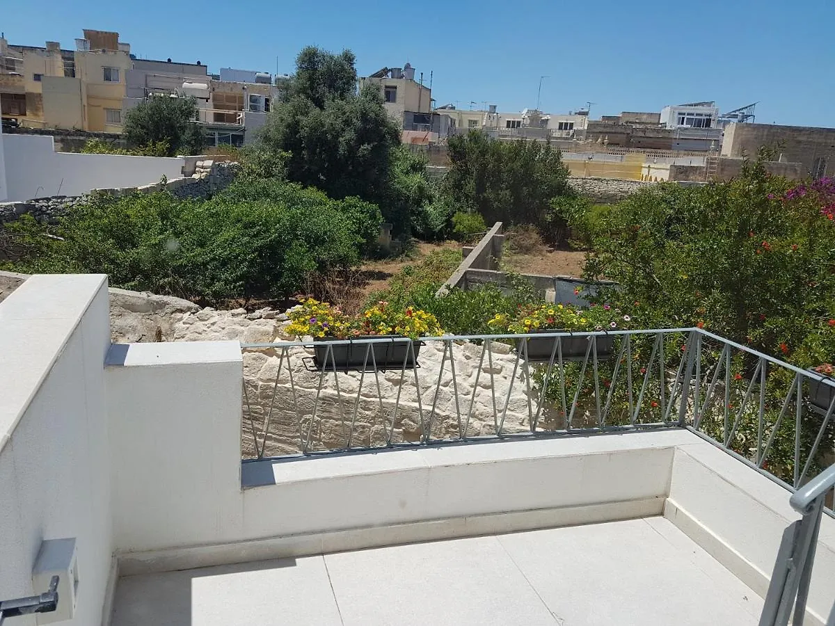 Homestay Dar Is-Sliem Apartment Tarxien Malta